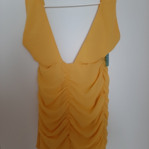 Forever 21 Contemporary Yellow Woven Halter neck - Picture 5 of 11